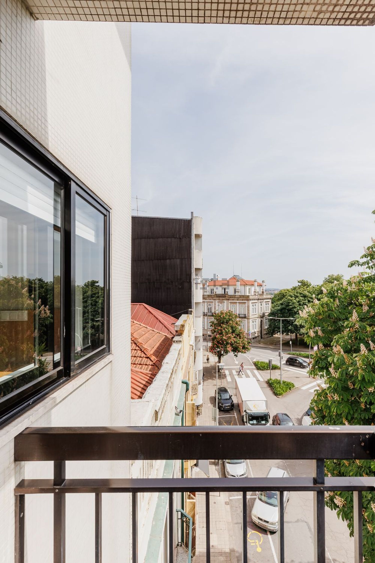 出租公寓 t2在Largo de Soares dos Reis, 60 - 露台