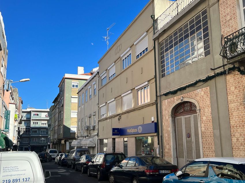 出租公寓 t2在Rua António Maria Pais, 11