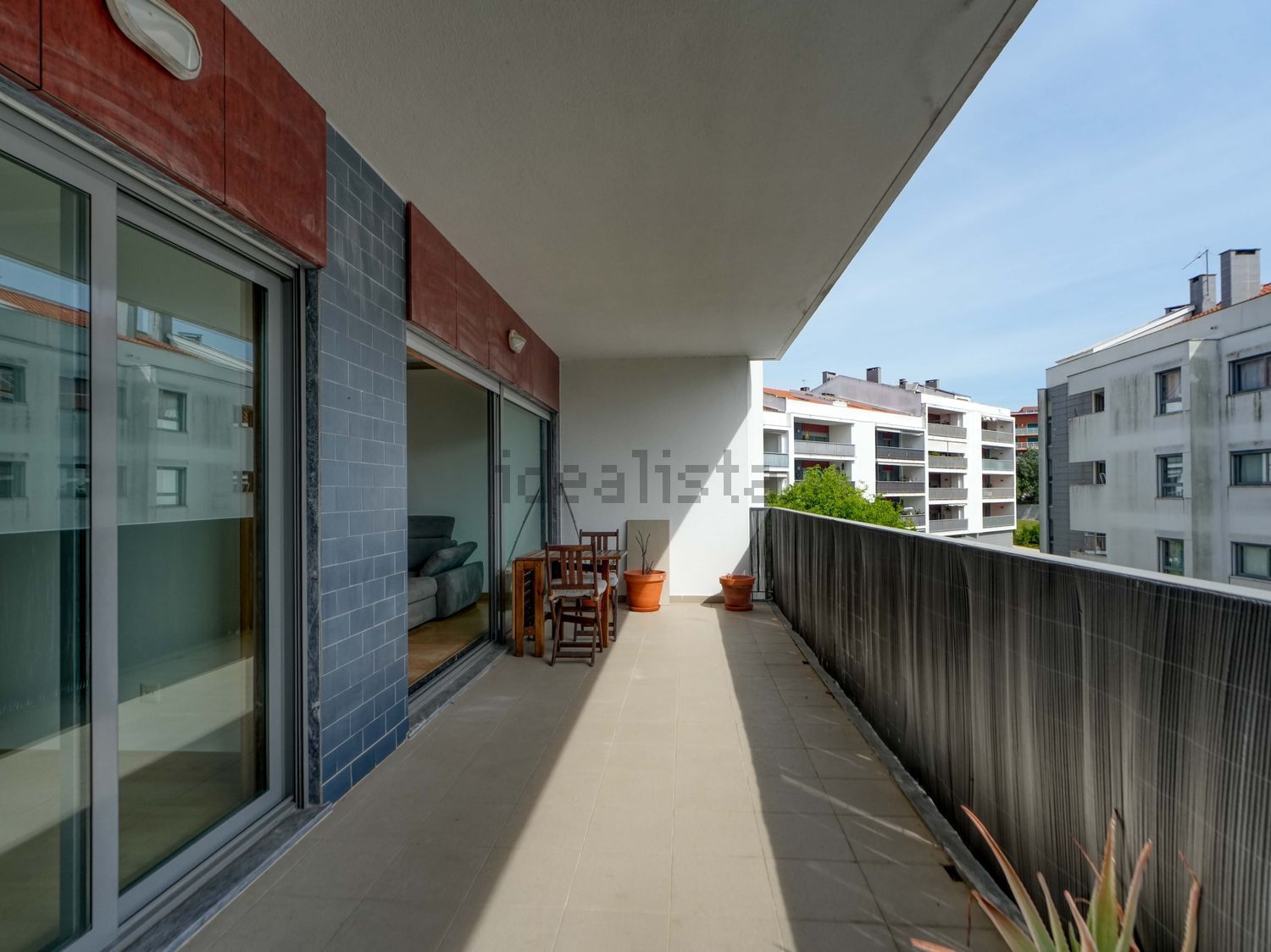 出租公寓 t3在Rua Al Berto, 10 - 阳台