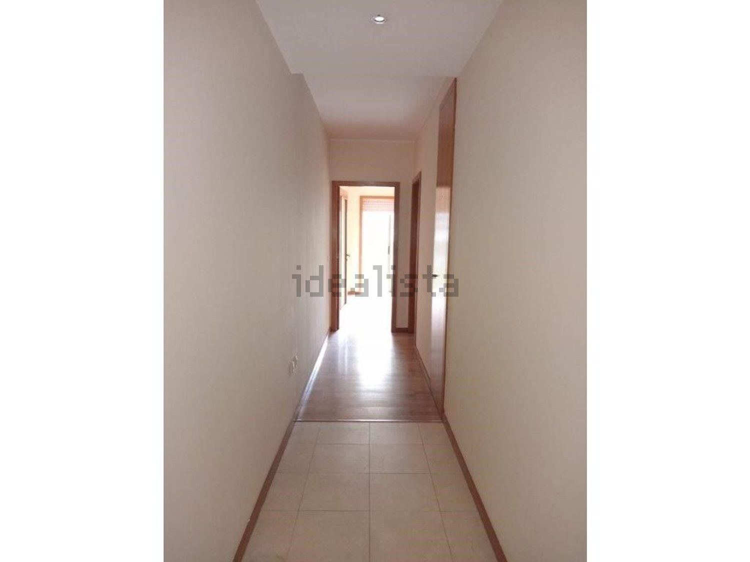 出租公寓 t2在Rua de Cortinha, 249 - 过道