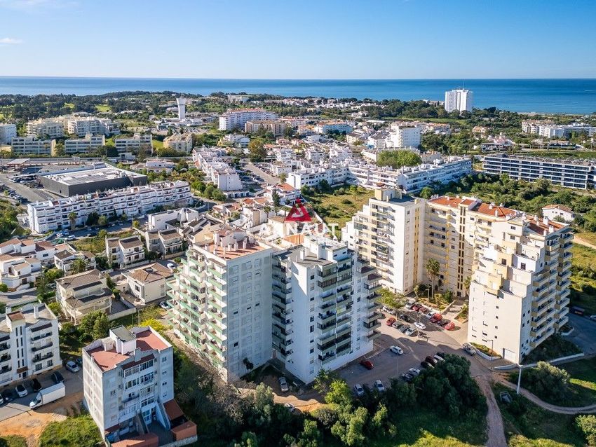 公寓 t1出售在 Urbanização Mar e Serra, 35