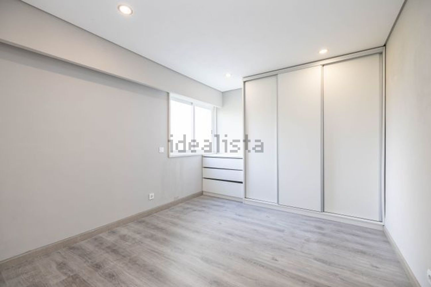 公寓 t2出售在Avenida Salgado Zenha - 居住