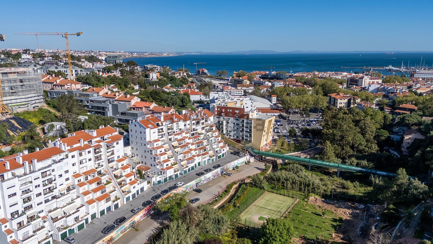 公寓 t3出售在Rua Ribeira das Vinhas - 视线