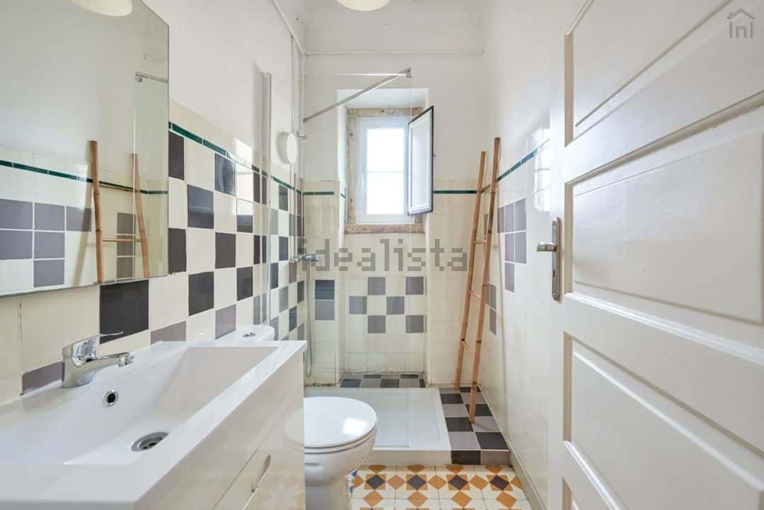 出租房间在Alameda Dom Afonso Henriques, 46 - 卫生间