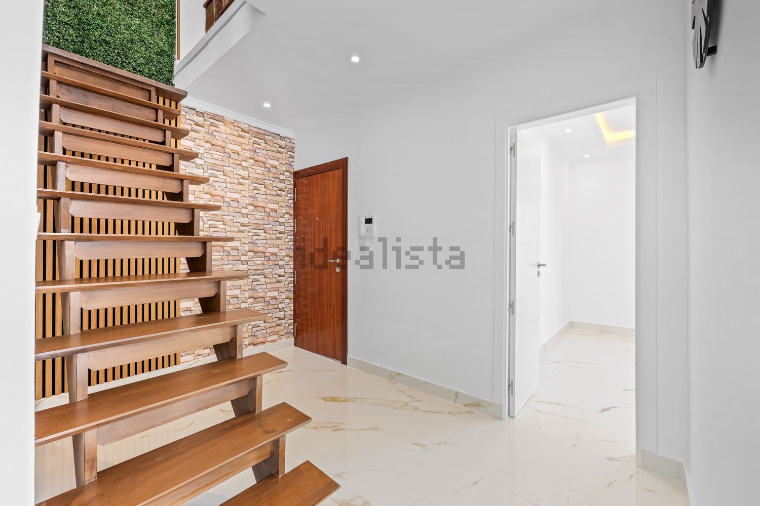 公寓 t3出售在Rua Dom Francisco Manuel de Melo, 34 - 前厅