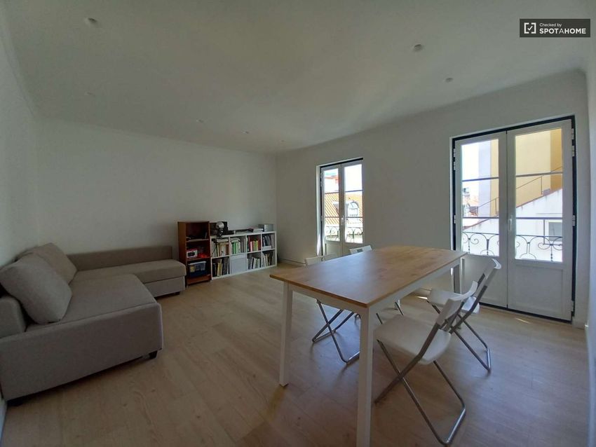 出租房间在Rua da Adiça