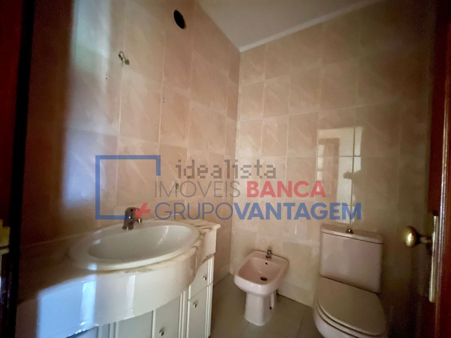 公寓 t1出售在 Carreira - Cidade Jovem - Venda Nova - 卫生间