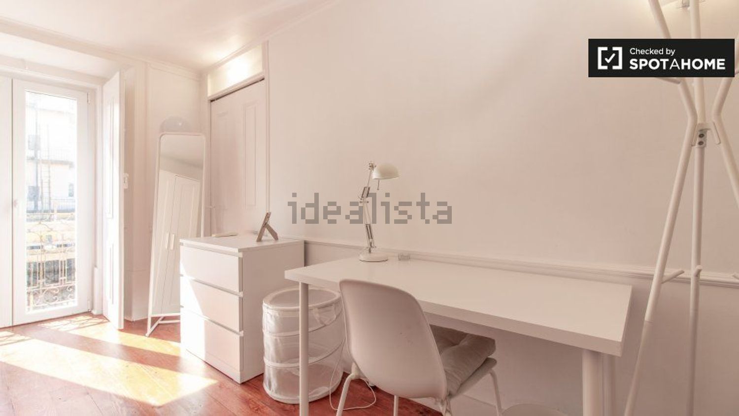 出租房间在Rua São Sebastião da Pedreira - 照片