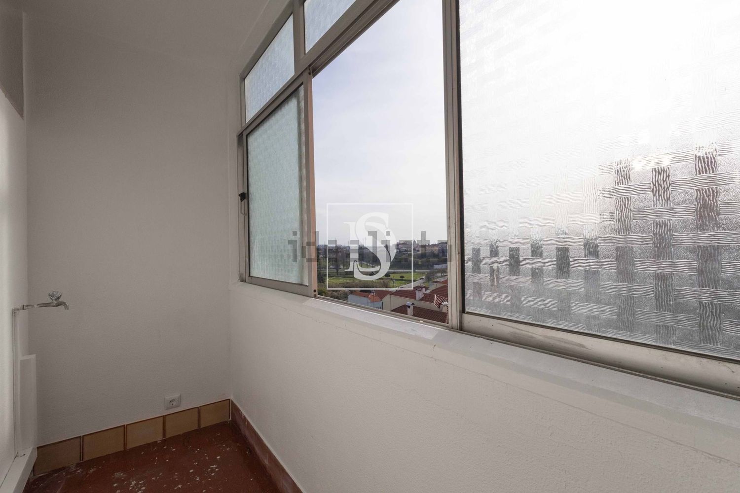 公寓 t3出售在Estrada do Olho de Água, 83800320 - 阳台
