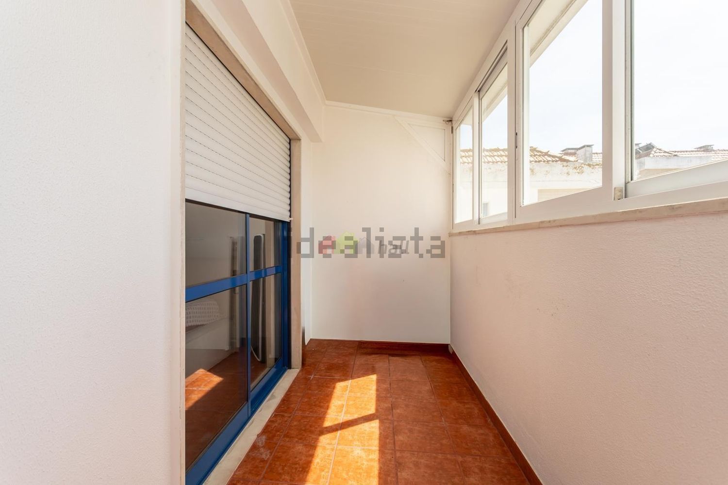 公寓 t4出售在Rua Luís Calado Nunes, 15 - 阳台