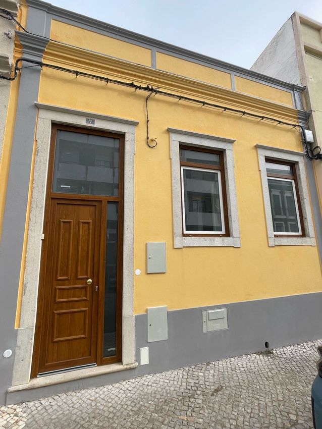 联排别墅出售在Rua Jardim do Cardeal, 7