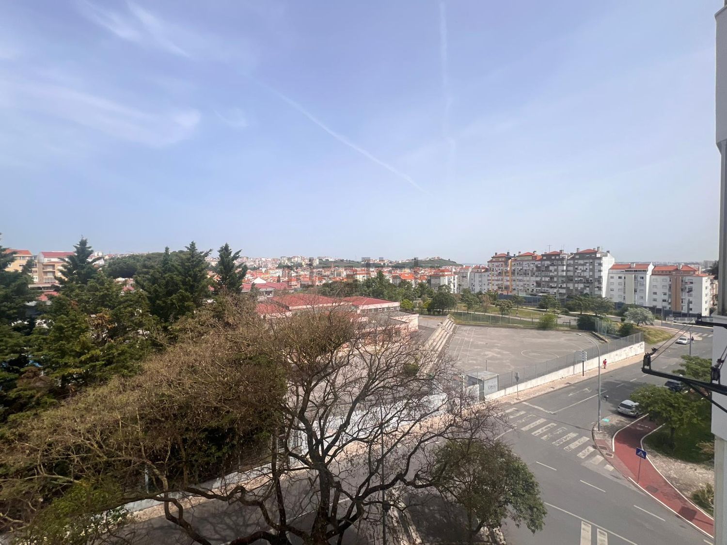 公寓 t1出售在Avenida Doutor José Pontes - 详情