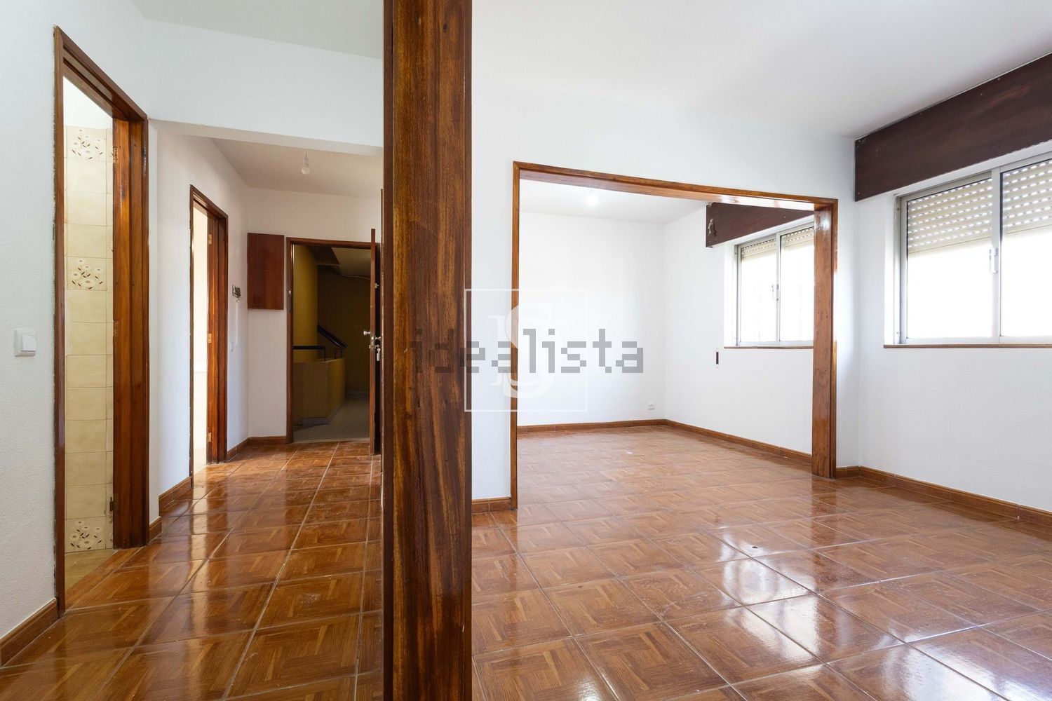 公寓 t3出售在Estrada do Olho de Água, 83800320 - 过道