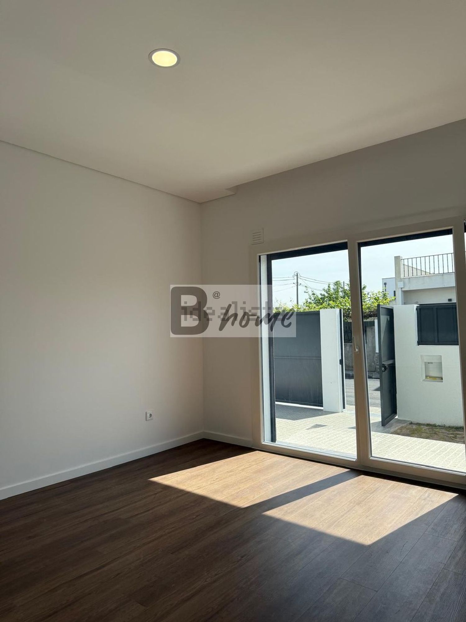 小楼房或别墅出售在 Centro - 照片