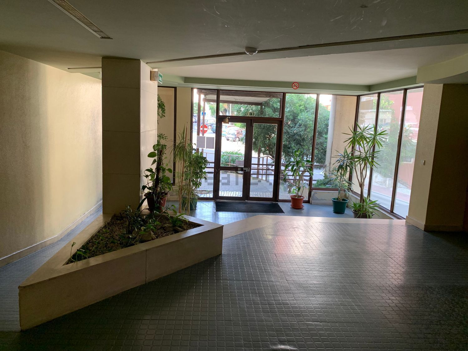 出租公寓 t2在Avenida da Liberdade, 30 - 花园