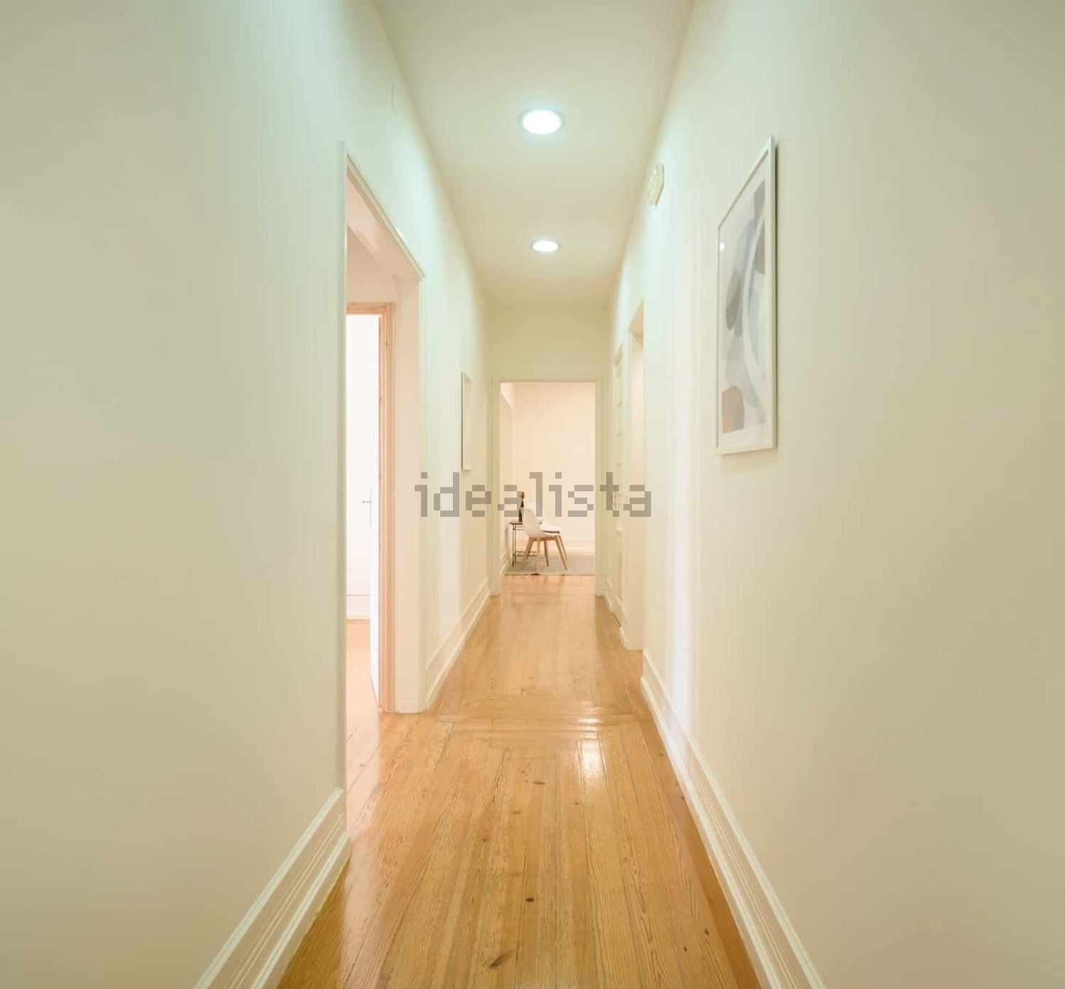 出租t0（单人公寓）在Avenida António Augusto de Aguiar, 11 - 过道