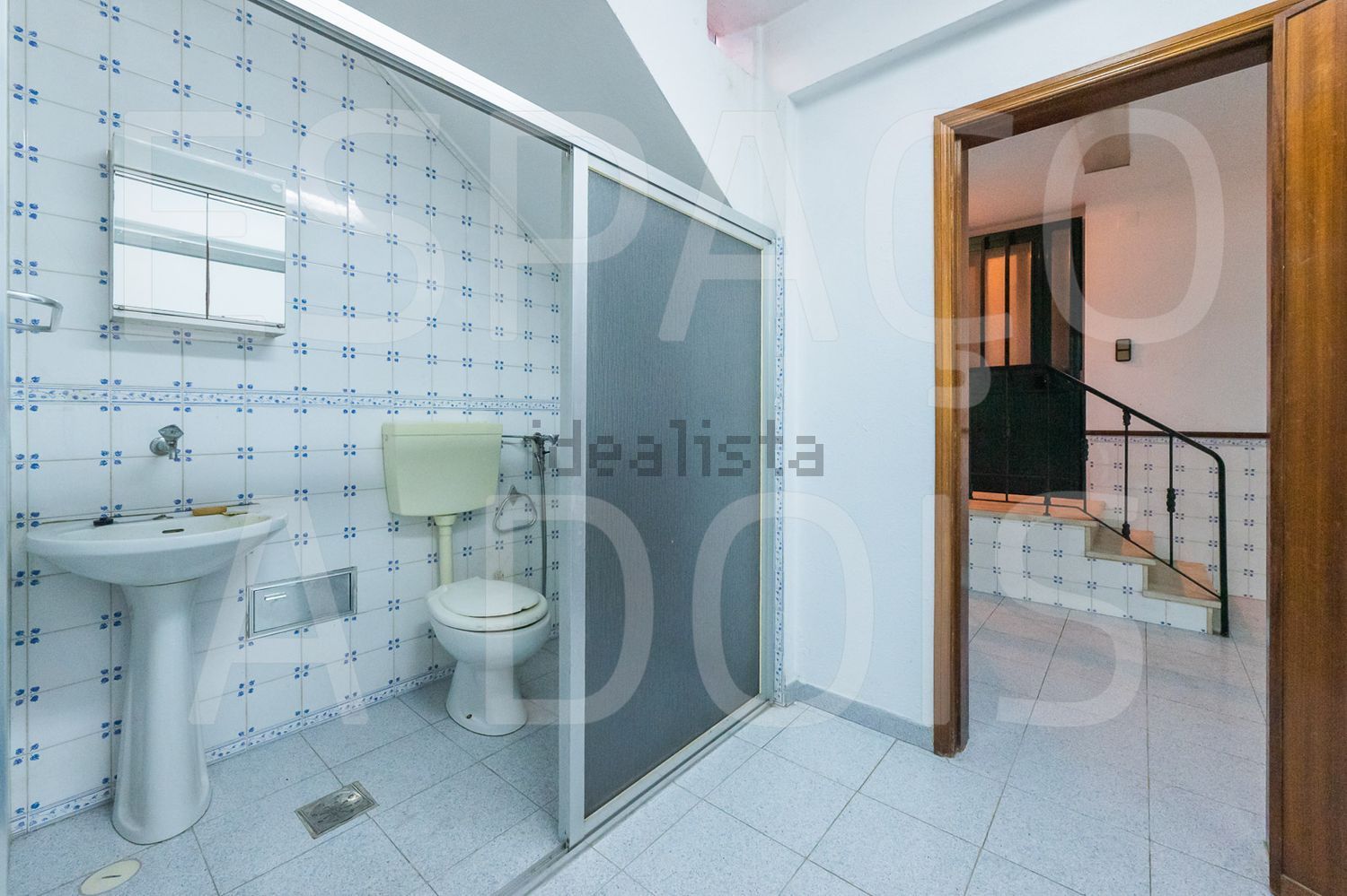 双拼别墅出售在 Massamá - 卫生间