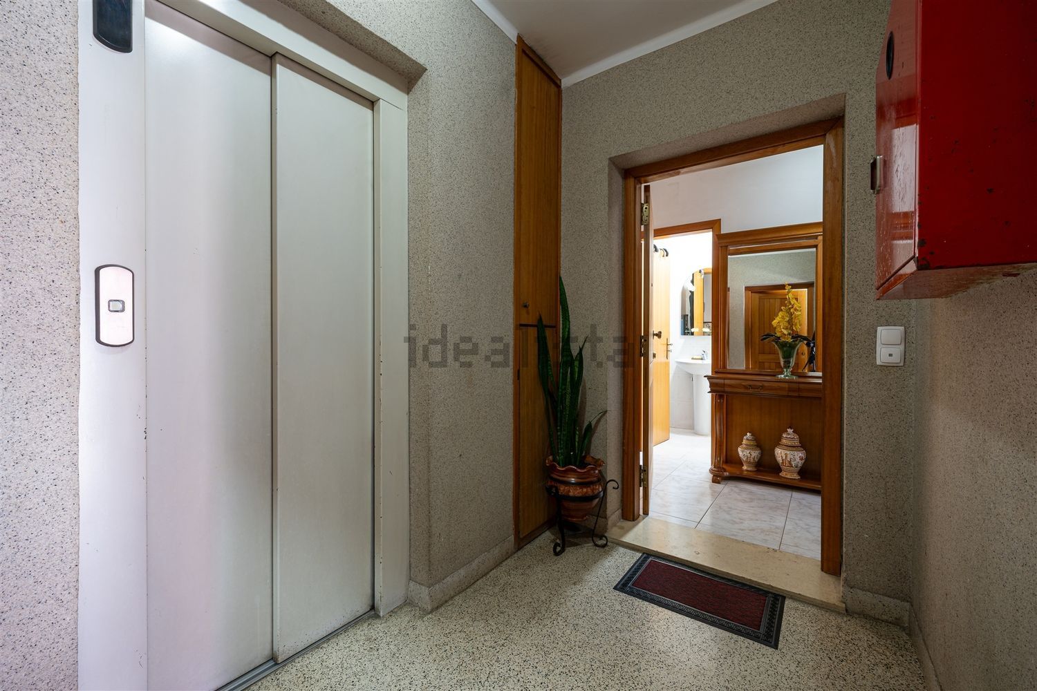 公寓 t3出售在 Centro de Oliveira de Azeméis - 电梯