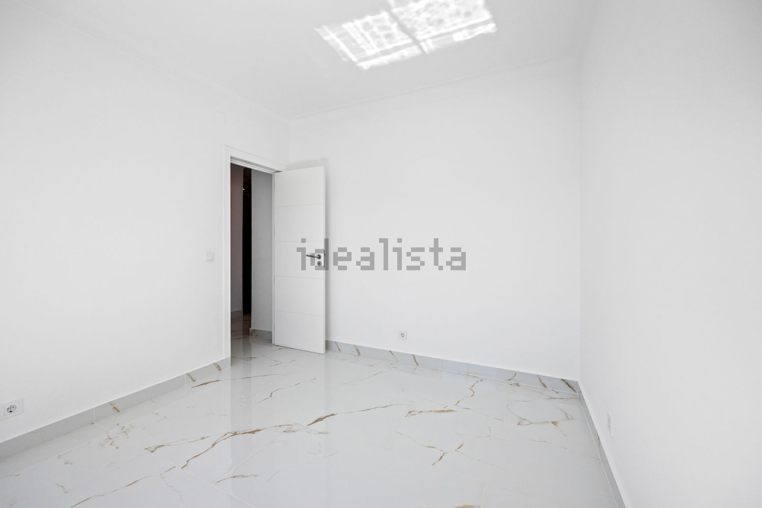 公寓 t3出售在Rua Dom Francisco Manuel de Melo, 34 - 居住