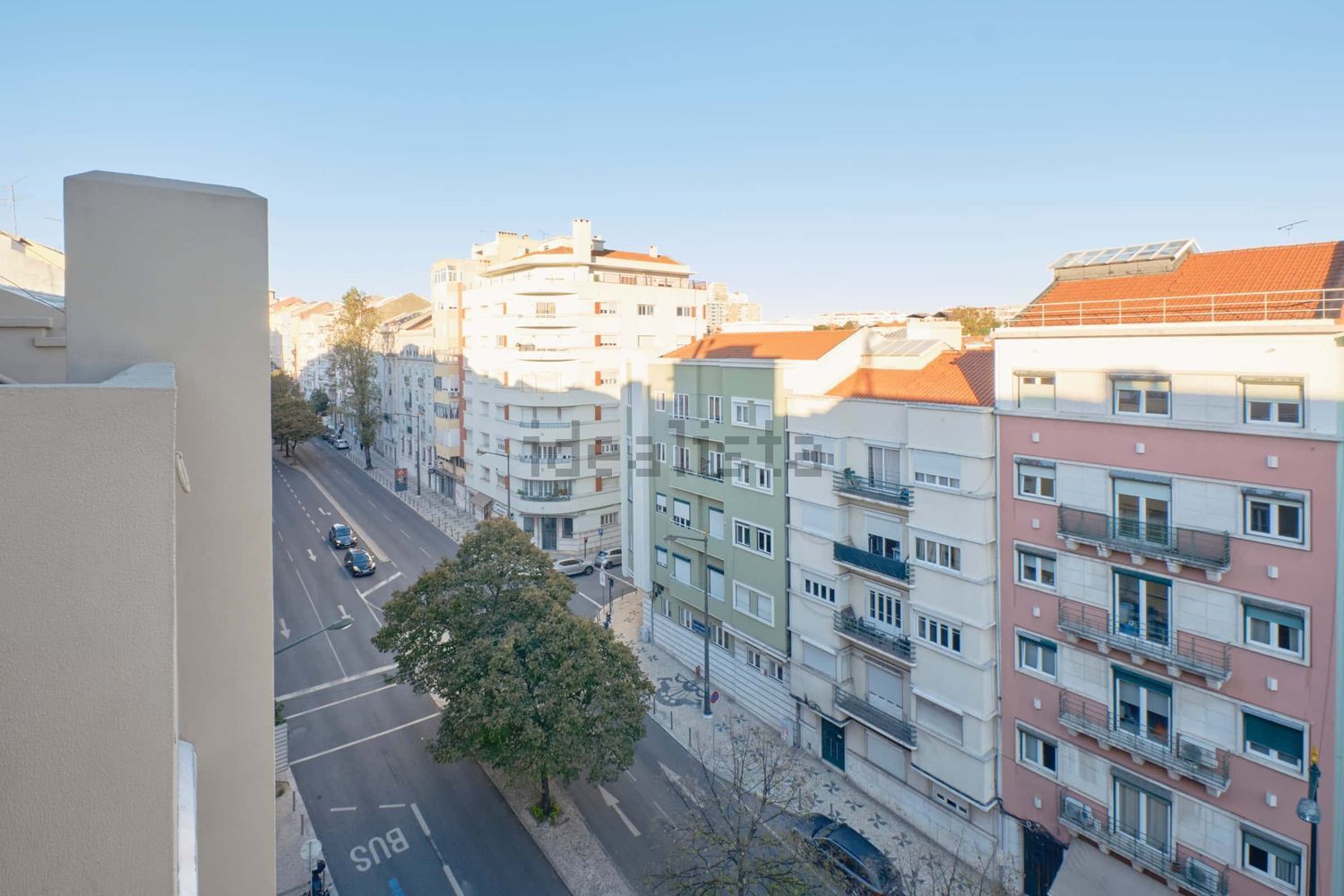 出租房间在Avenida Almirante Reis, 219 - 视线