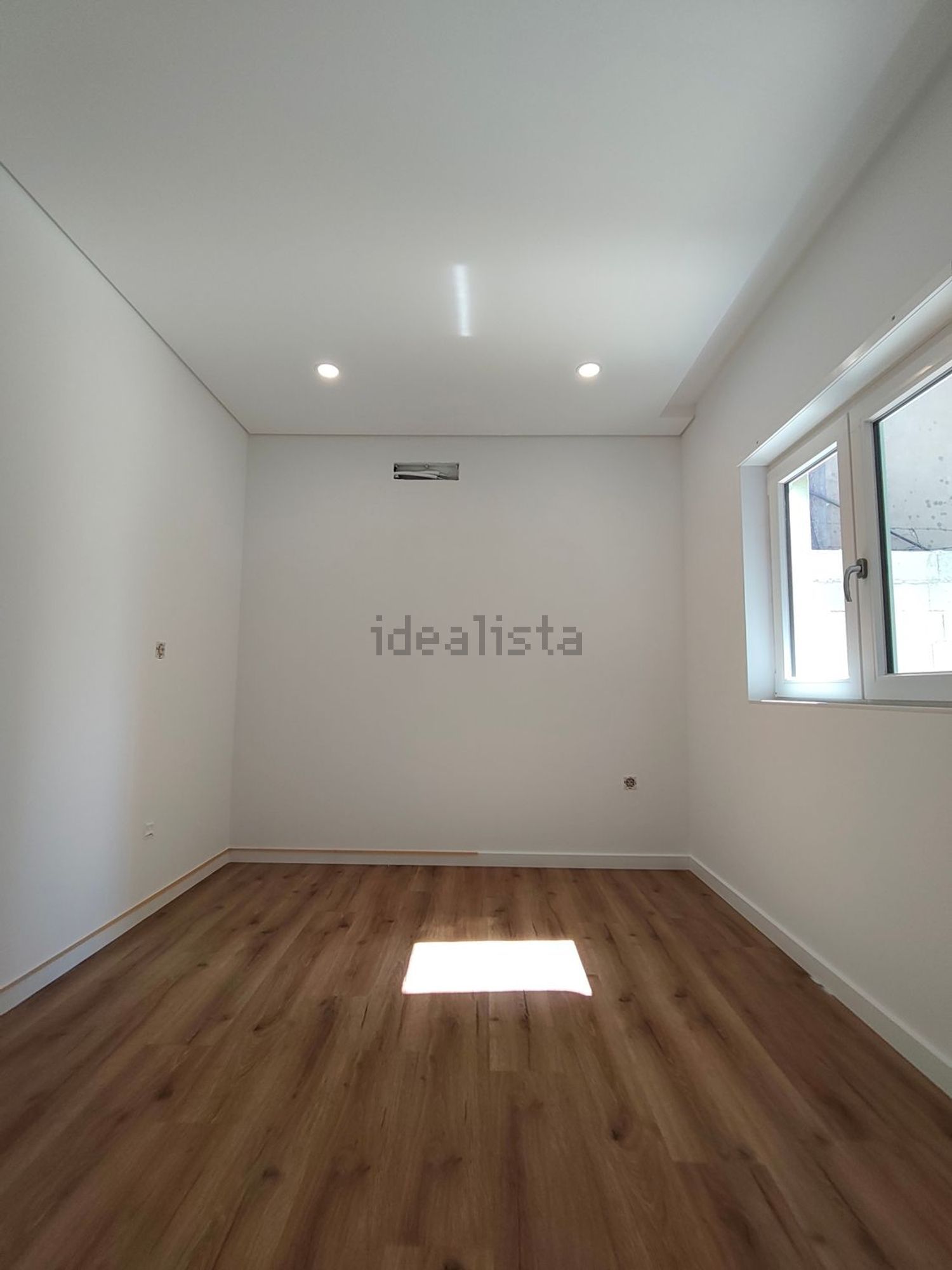 公寓 t2出售在Rua Ferreira Caldas, 123 - 居住