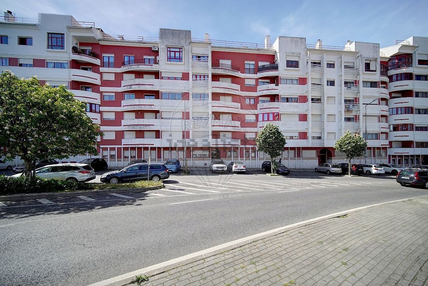 公寓 t3出售在Rua Cidade de Faro - 视线