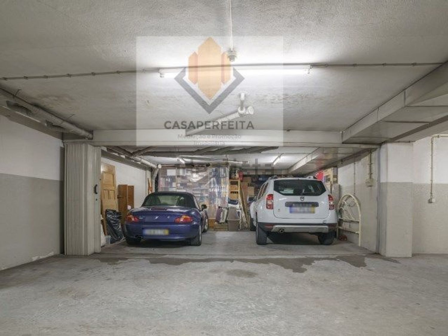 公寓 t4出售在Rua Camilo Vaz - 停车位