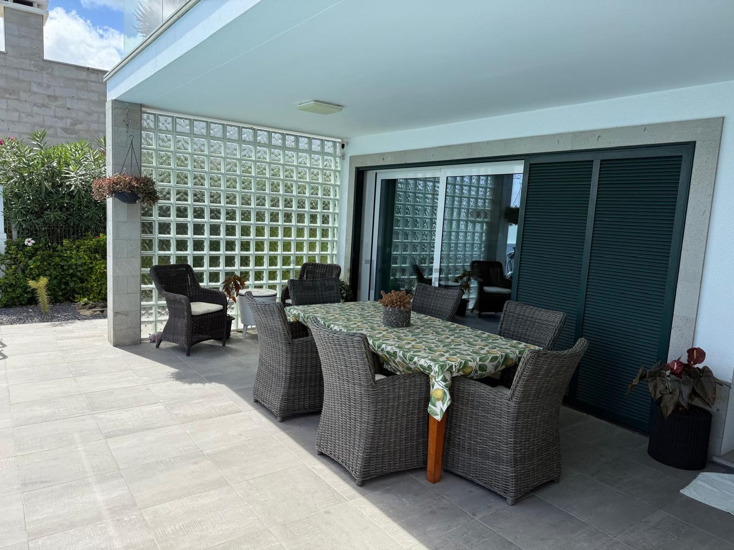 小楼房或独栋别墅出售在 Er120, 258 - 客厅