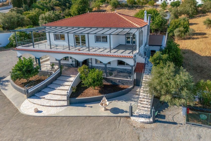 小楼房或独栋别墅出售在 Sitio da Campina 741-a 8150-022 São Brás de Alportel Portugal, 8150