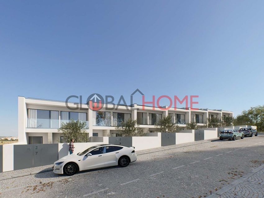 小楼房或别墅出售在 Centro de Gondomar