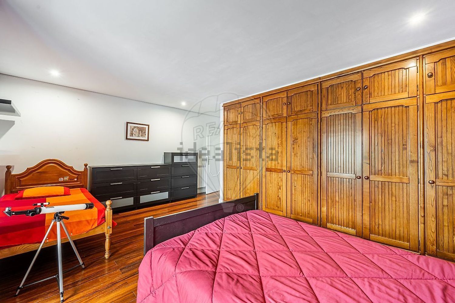 小楼房或独栋别墅出售在Rua Paulino Lobo - 卧室