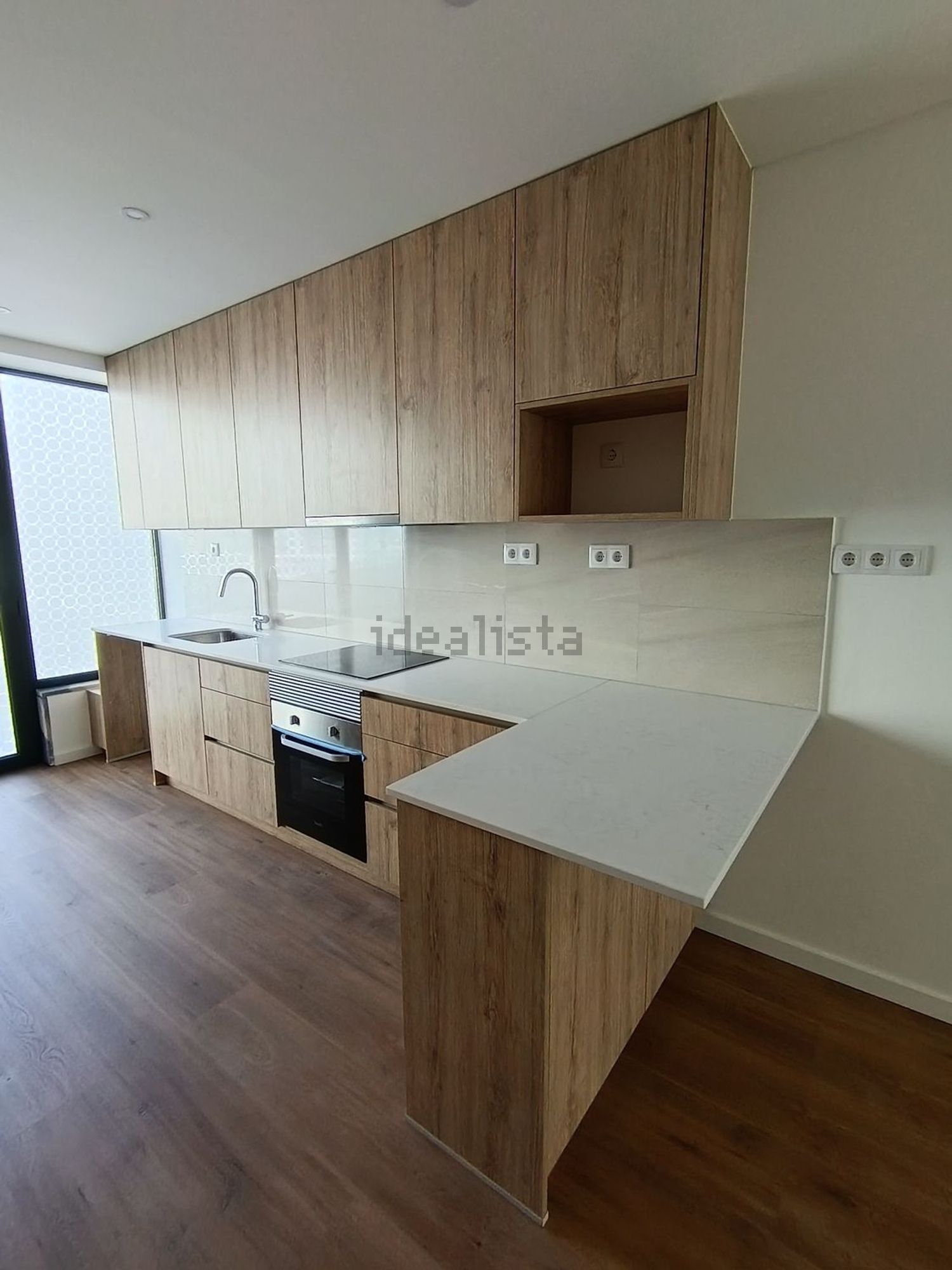 公寓 t2出售在Rua Camb les Bains, 7 - 厨房