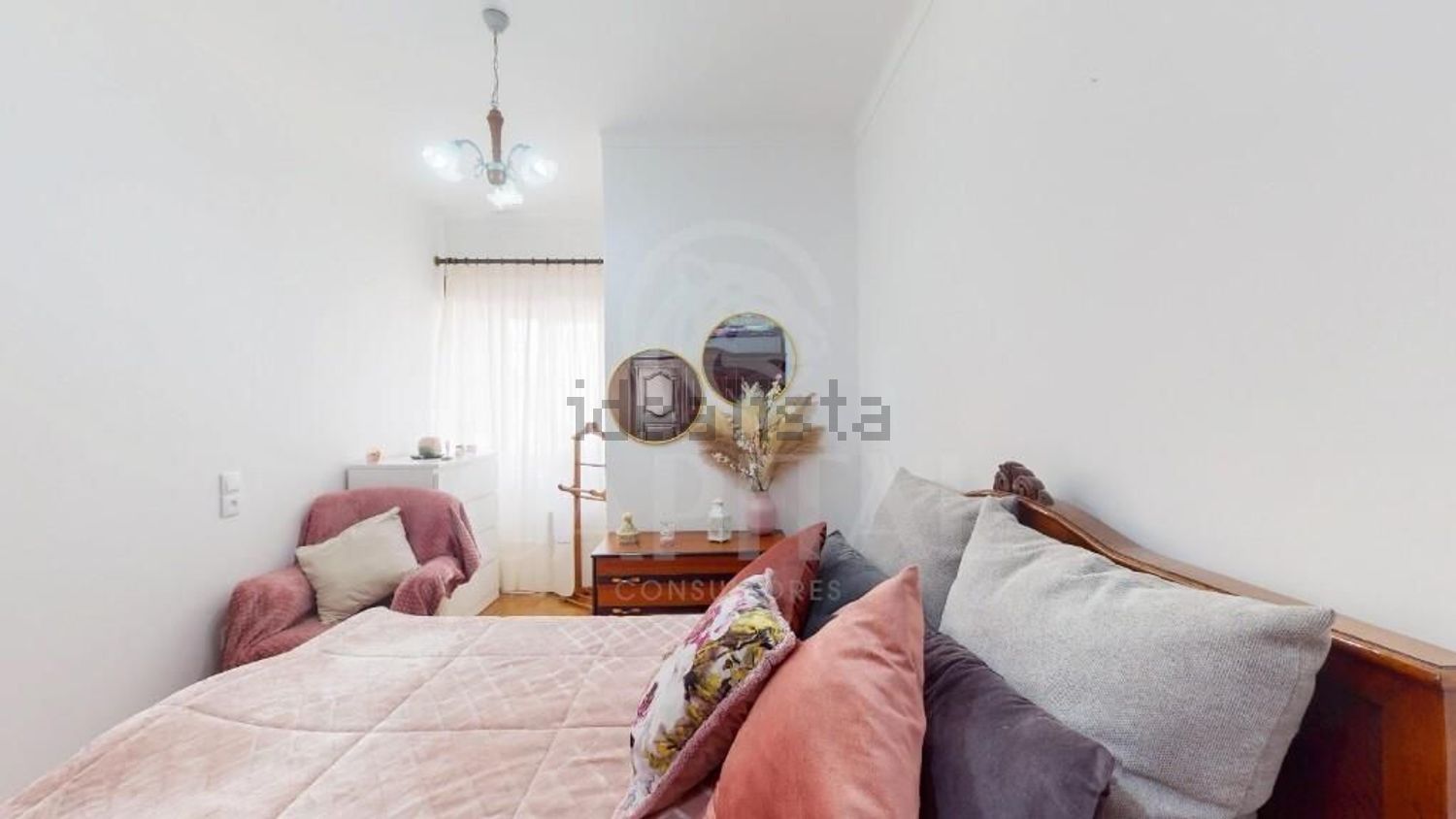公寓 t1出售在Avenida Marquês de Pombal, 56 - 卧室