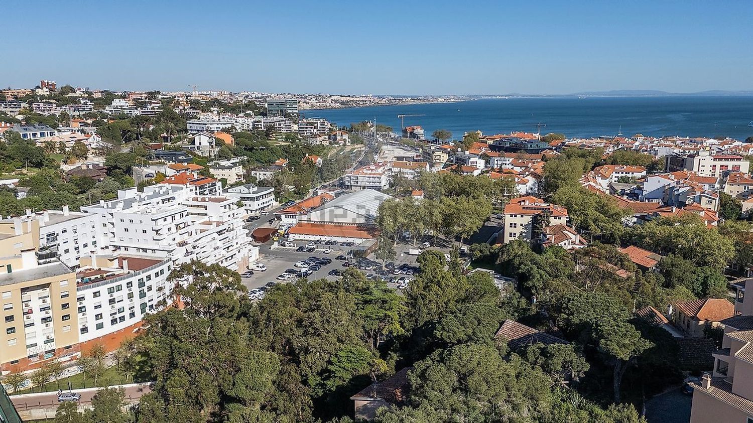 公寓 t3出售在Rua Ribeira das Vinhas - 视线