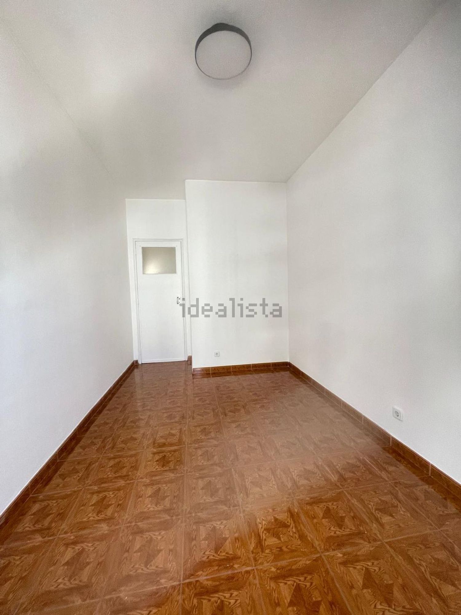 出租公寓 t1在Avenida Almirante Reis - 居住