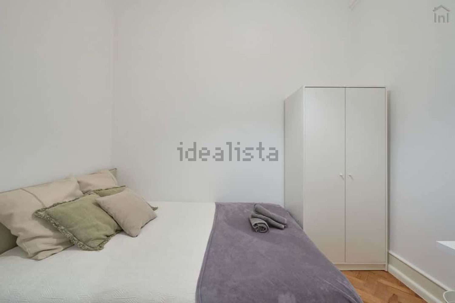 出租房间在Avenida Almirante Reis, 219 - 卧室