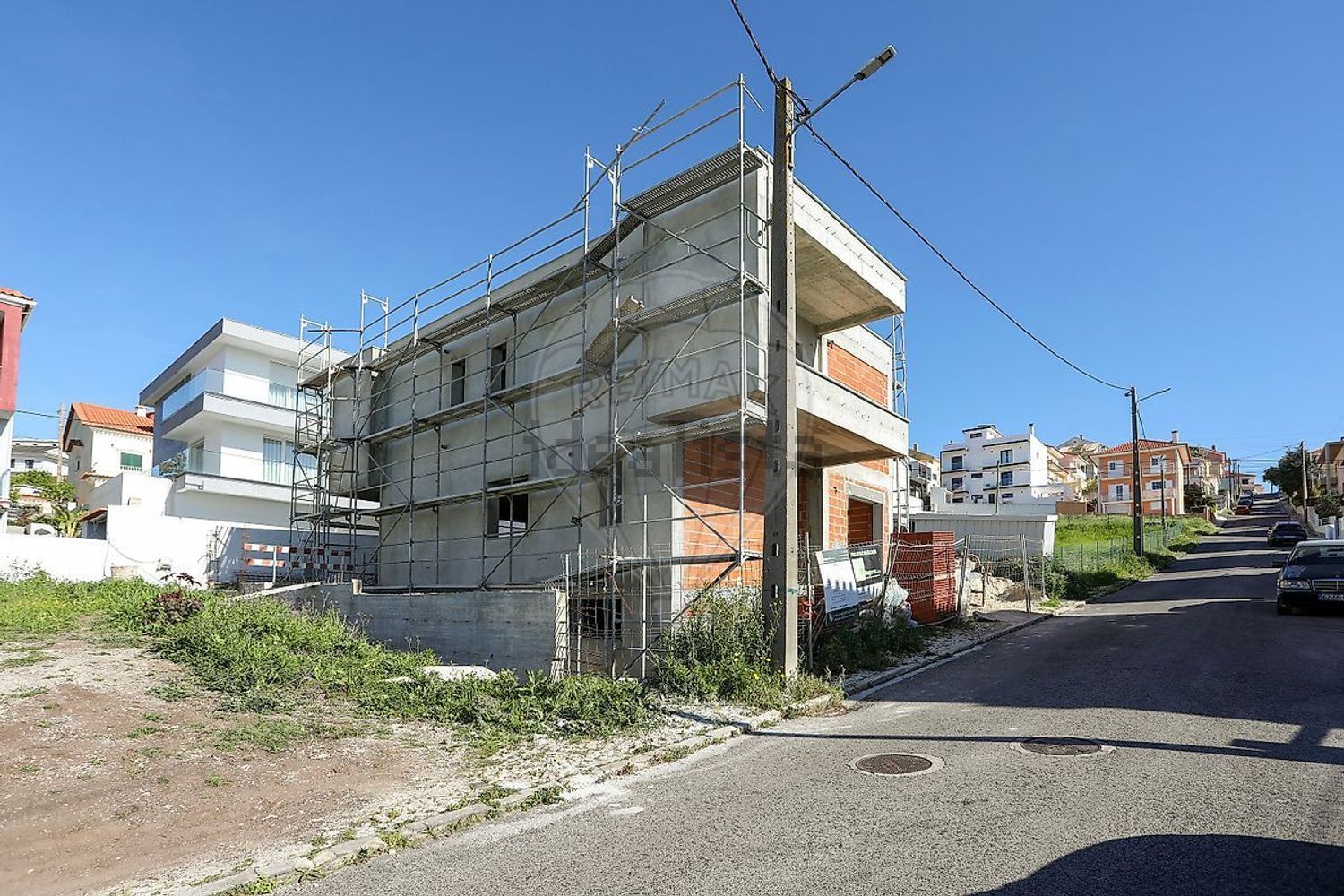 小楼房或独栋别墅出售在Rua Cidade de Lagos - 视线