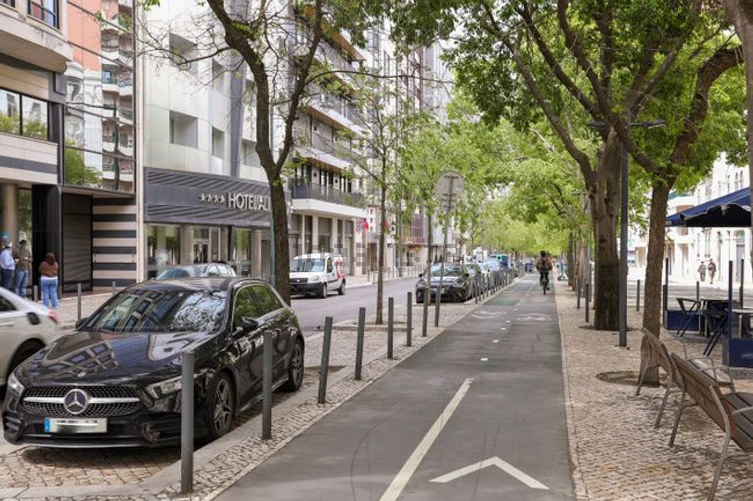 公寓 t4出售在Avenida Duque de Ávila - 视线
