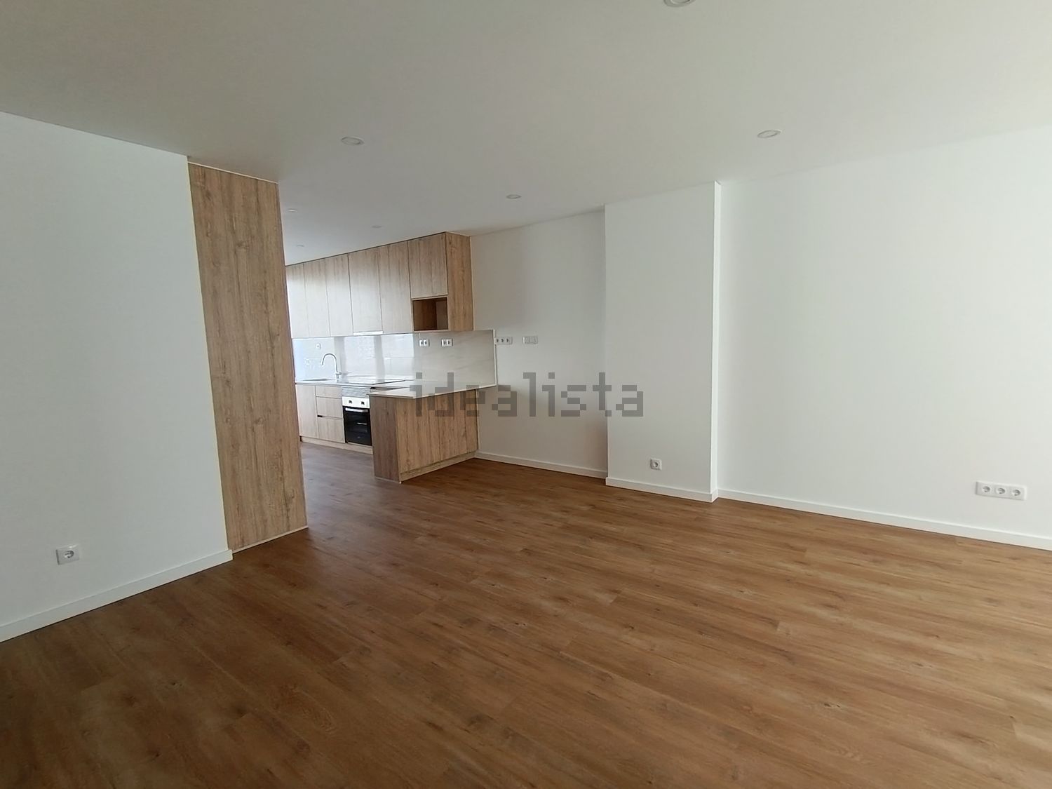 公寓 t2出售在Rua Camb les Bains, 7 - 餐厅