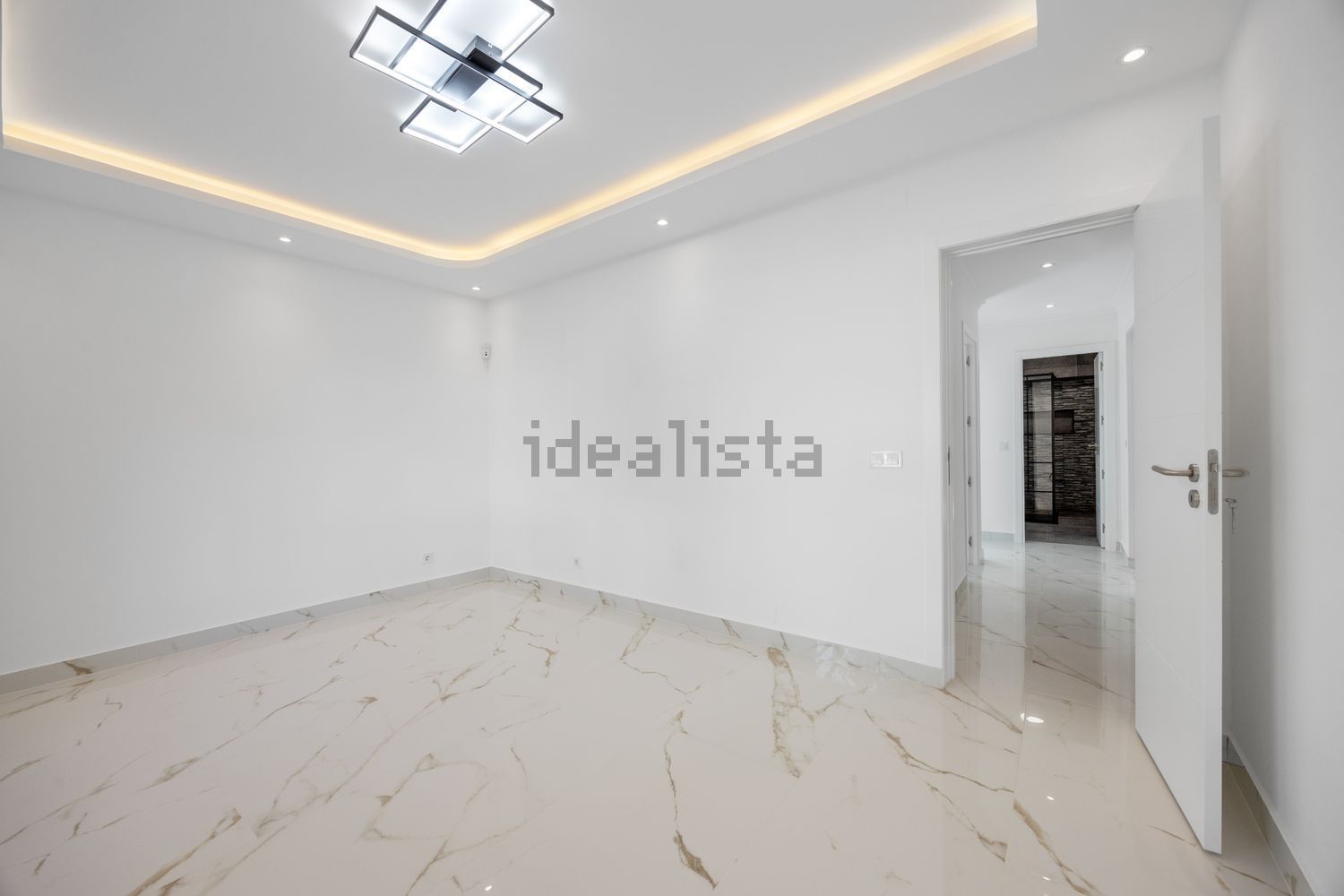 公寓 t2出售在Rua Dom Francisco Manuel de Melo, 34 - 客厅