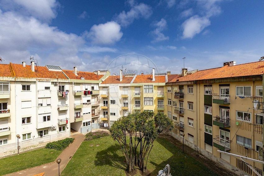 公寓 t2出售在Praceta António Aleixo
