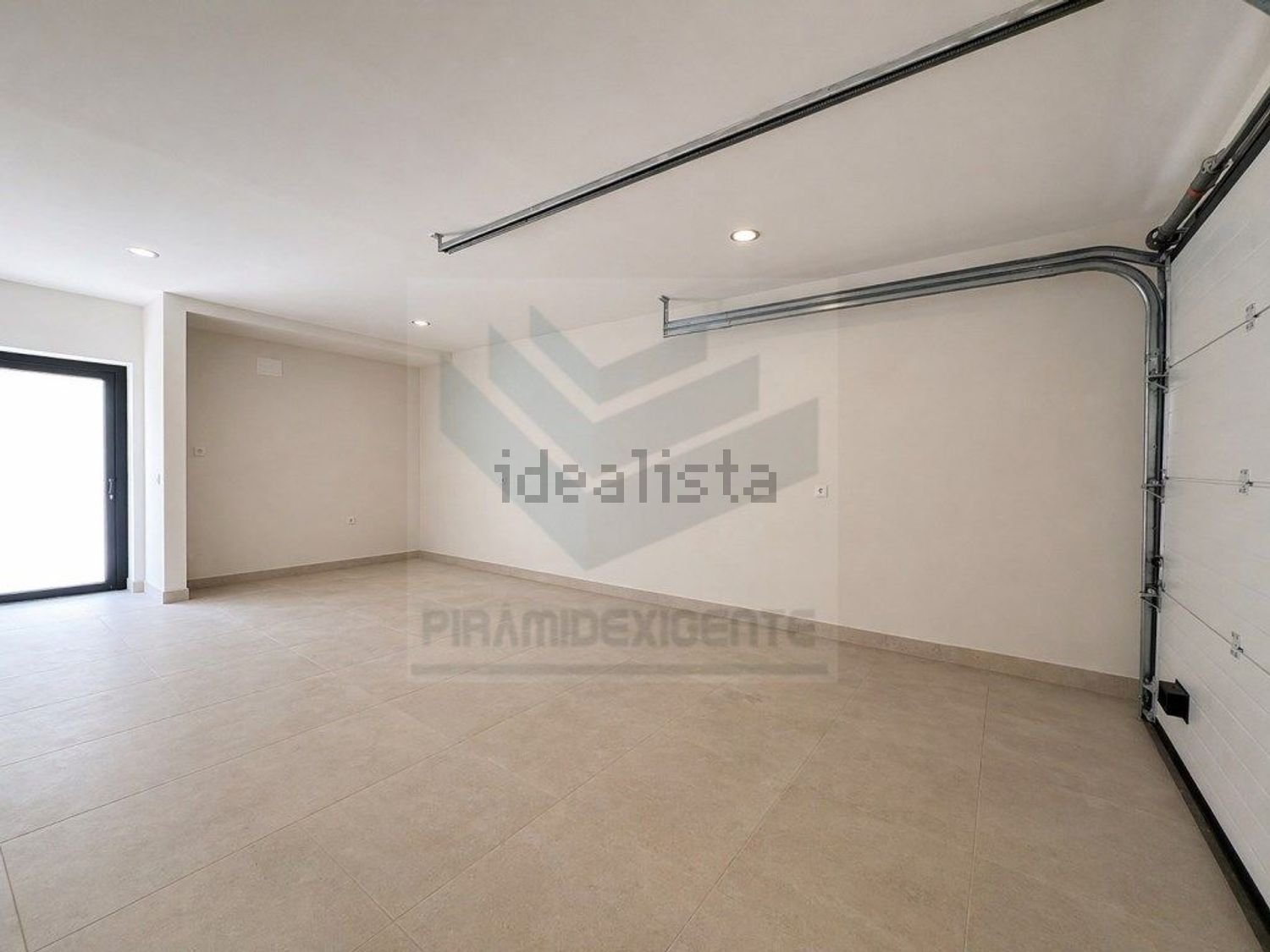 小楼房或独栋别墅出售在 Vila Nogueira de Azeitão - 居住