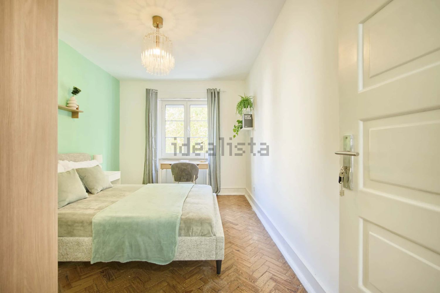 出租房间在Avenida de Roma, 16 - 卧室