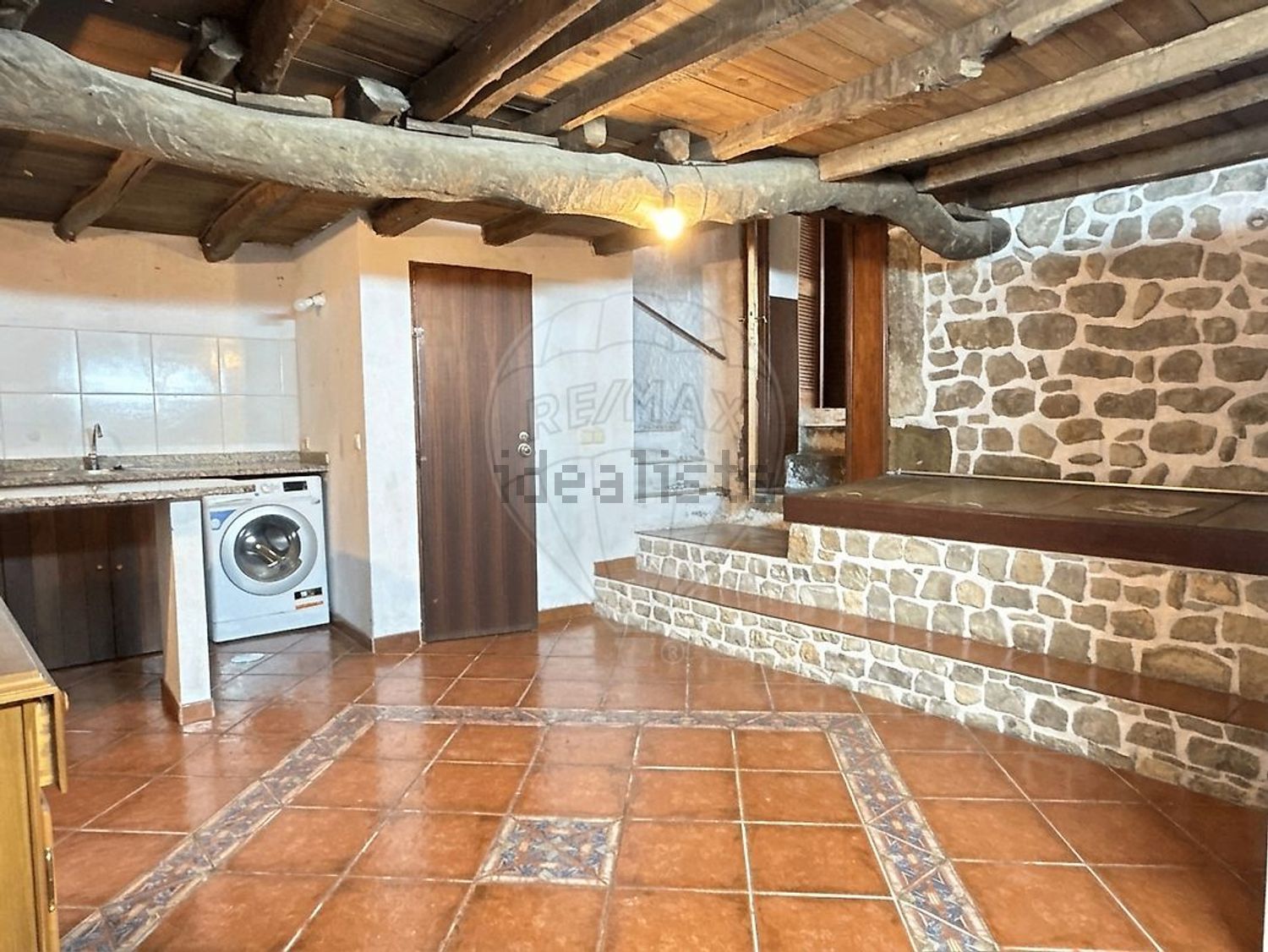 小楼房或独栋别墅出售在 Condeixa-a-Velha e Condeixa-a-Nova - 阳台