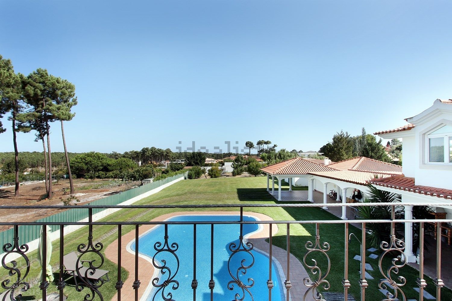 双拼别墅出售在Avenida Reserva Natural da Berlenga, 18 - 阳台