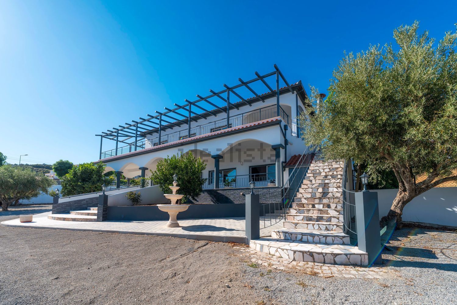 小楼房或独栋别墅出售在 Sitio da Campina 741-a 8150-022 São Brás de Alportel Portugal, 8150 - 外立面