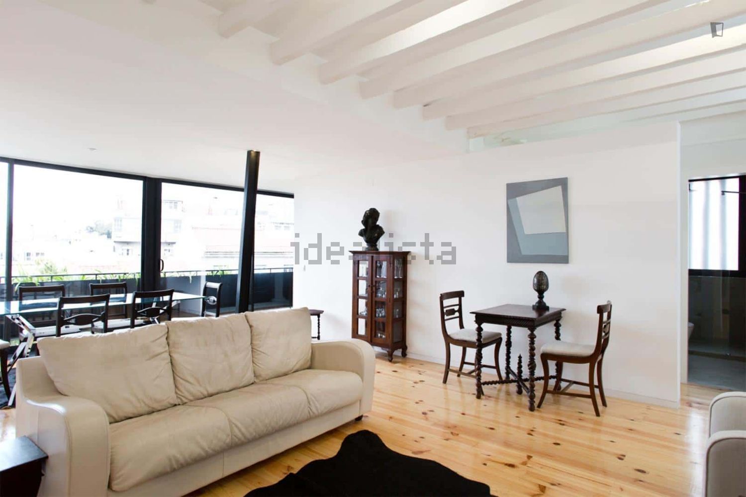 出租房间在Rua Newton, 6 - 客厅