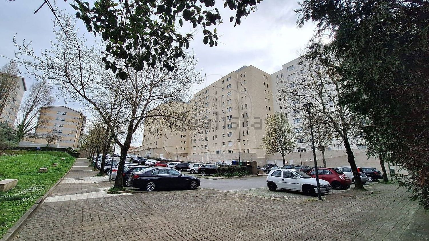 公寓 t2出售在Alameda Doutor Fernando Azeredo Antas - 视线