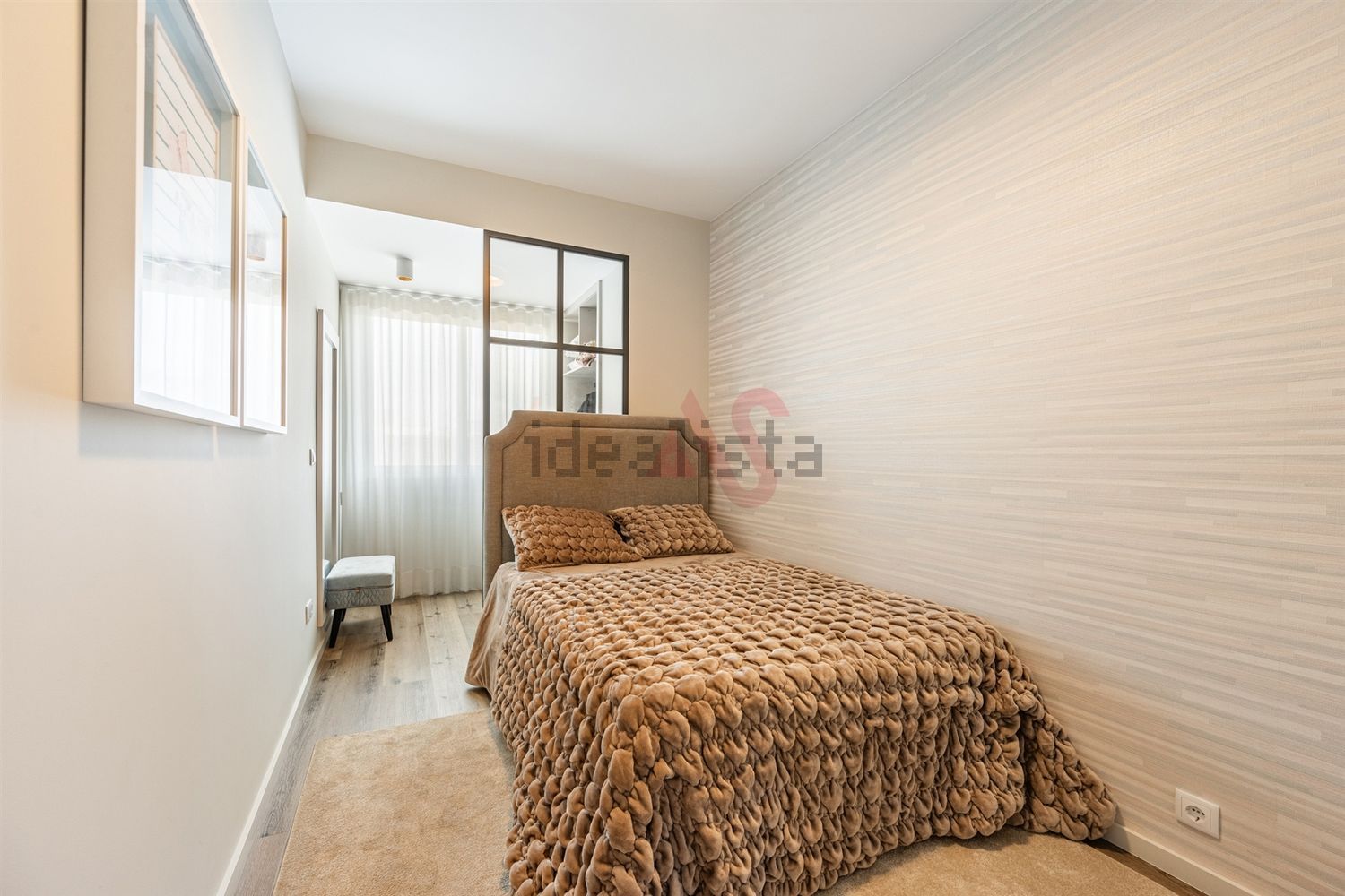 公寓 t4出售在Avenida dos Banhos, 590 - 卧室