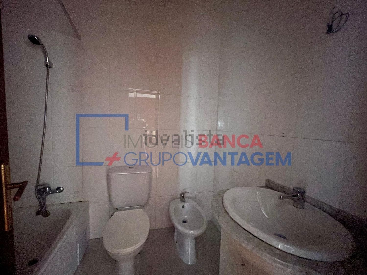 公寓 t2出售在 Parque de Real - Água Viva - 卫生间